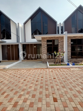 Rumah Minimalis Dengan 2 Kamar Tidur Dan Siap Huni Di Cluster Safira Aryana Karawaci Tangerang Rumah Minimalis Dengan 2 Kamar Tidur Dan Siap Huni Di Cluster Safira Aryana Karawaci Tangerang