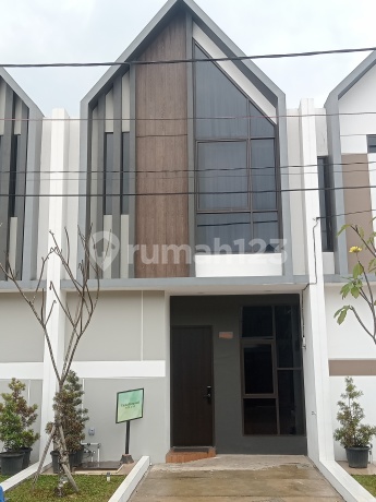 Dijual Rumah Siap Huni 2 Lantai Di Cluster Safira Aryana Karawaci Tangerang Dijual Rumah Siap Huni 2 Lantai Di Cluster Safira Aryana Karawaci Tangerang