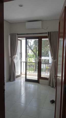 Dijual Rumah di Emerald Townhouse Bintaro Jaya Dijual Rumah di Emerald Townhouse Bintaro Jaya