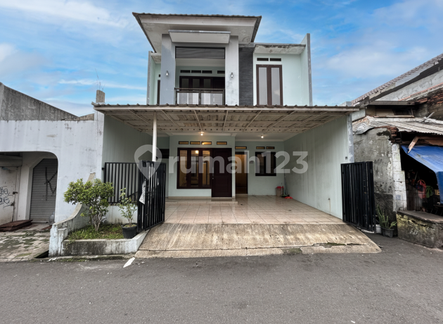 Rumah Siap Huni Tebet Jalan 2 Mobil Rumah Siap Huni Tebet Jalan 2 Mobil