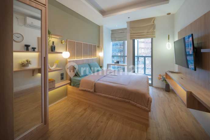 For Rent South Quarter Apartment South Jakarta - 30 Sqm Studio Type Fully Furnished Ready To Move In!! Call Nanda Arie