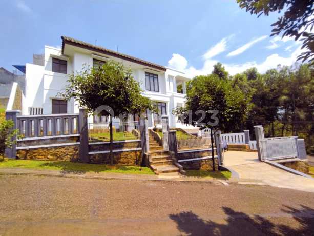 For Sale Rumah 2 Lantai Posisi Hook di Bukit Golf Riverside , Cibubur