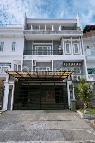 For Sale House Pik 1 Mayang Permai Pinisi SHM Facing South.