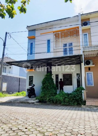 Dijual cepat rumah 2 lantai Graha Bukit Raflesia Kenten