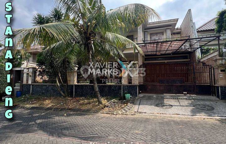 Rumah Premium Di Boulevard Istana Dieng Malang