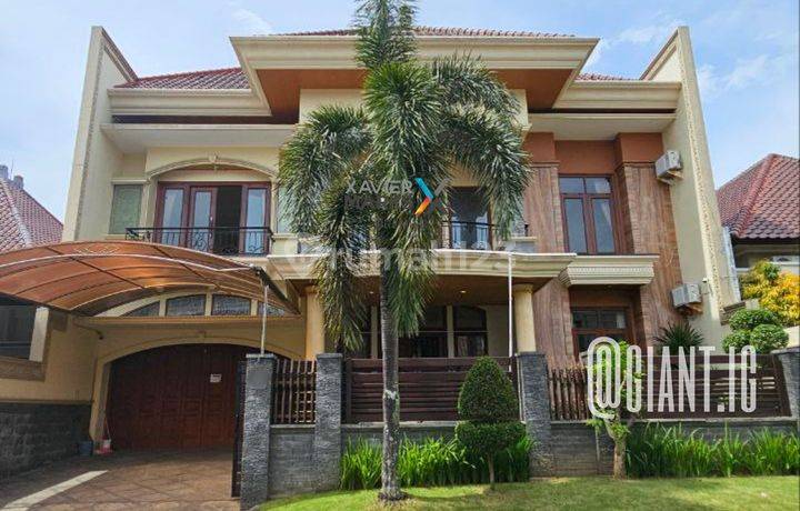 Rumah Mewah Premium Di Perumahan Elit Istana Dieng Malang