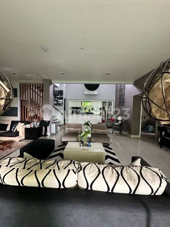 Dijual Rumah Bagus dan Nyaman di Taman Senayan Bintaro Sektor 9