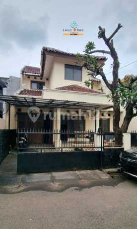 Dijual Rumah Bagus Siap Huni 2 Lantai Di Puri Flamboyan Rempoa Dijual Rumah Bagus Siap Huni 2 Lantai Di Puri Flamboyan Rempoa