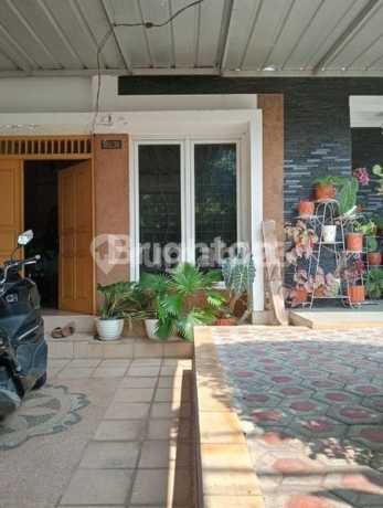 Rumah Cantik 2lt Villa Nusa Indah 5 Cluster Terdepan