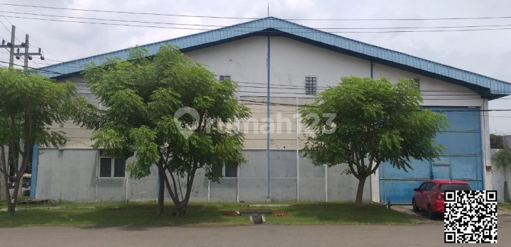 Gudang Siap Pakai di Safe N Lock Area Lingkar Timur Sidoarjo