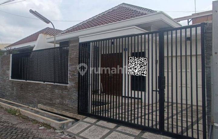 Rumah Minimalis Siap Huni di Manyar Tompotika Surabaya