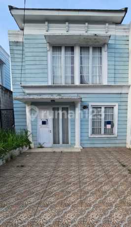 Rumah SHM 2 Lantai Grand Depok City - Harga Jauh di Bawah Pasaran