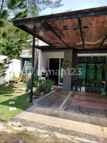 Ready-to-Occupy House in Purimas Residence Near Mega Mall