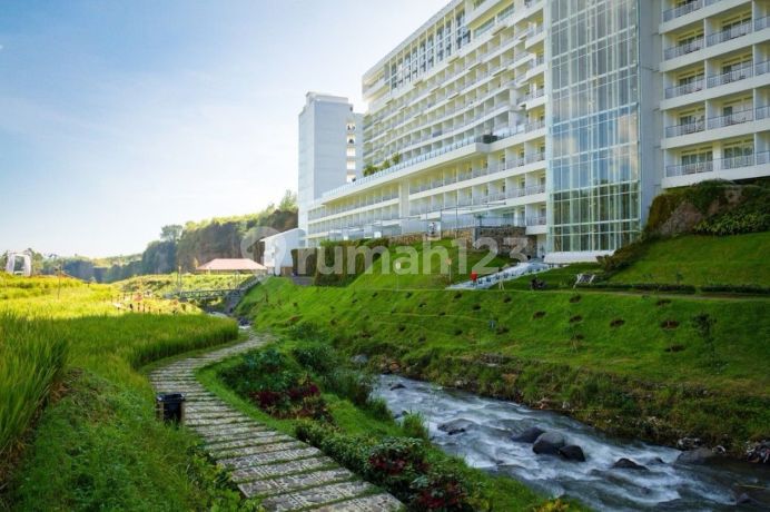 JUAL CEPAT Condotel paling mewah di puncak di bawah harga pasar, view bukit & taman bermain