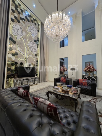 American Classic Luxury House in Menteng Bintaro - Prestigious Residence in Elite Area with SHM