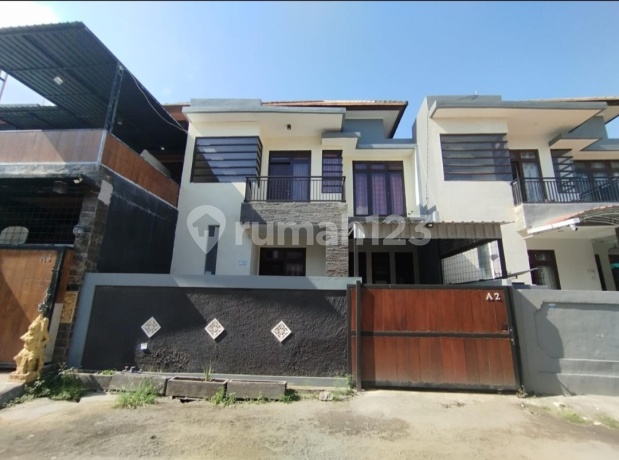 Rumah Taman Jimbaran Kuta Selatan Bali Rumah Taman Jimbaran Kuta Selatan Bali