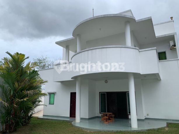 Luxury and Unique House, Rare Find, Palm Spring, Batam Centre