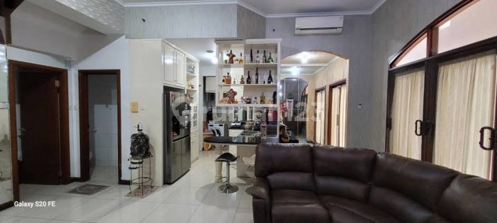 R75dijual Waterplace Garden Mansion (town House ~ Seperti Rumah 2 Lantai)✅private Parking R75dijual Waterplace Garden Mansion (town House ~ Seperti Rumah 2 Lantai)✅private Parking