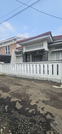 Rumah Nyaman Siap Huni di Kedungbadak Baru Kota Bogor Rumah Nyaman Siap Huni di Kedungbadak Baru Kota Bogor