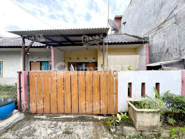 2-Bedroom House in Main Bright Moon, Sawojajar (btu_iv) 2-Bedroom House in Main Bright Moon, Sawojajar (btu_iv)