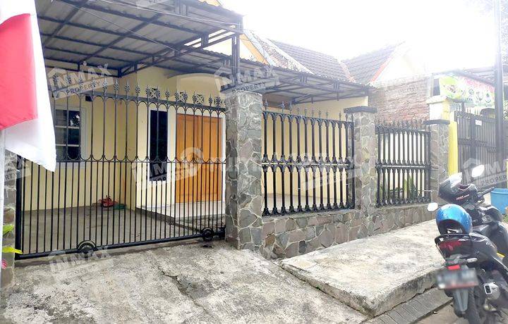 Rumah 3 Kamar Di Perumahan Graha Gardenia (cod_flo)