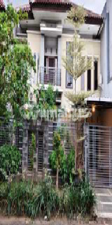 Rumah 2 LT Full Furnished Dian Istana Dekat Club House