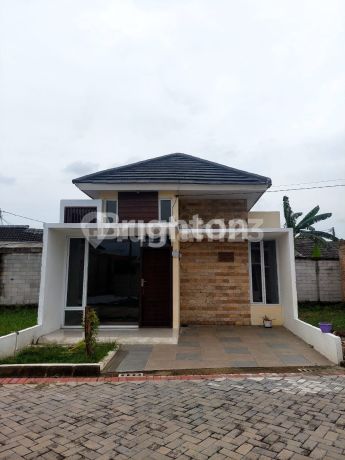 RUMAH CLUSTER MODERN MINIMALIS DI CLUSTER ROYAL TAM TAMBUN UTARA BEKASI UTARA BEKASI