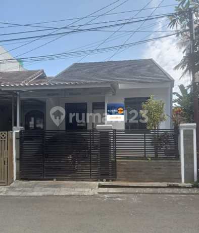 Dijual Rumah Siap Huni di Golf Riverside Cibubur Dijual Rumah Siap Huni di Golf Riverside Cibubur