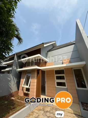 Dijual Rumah Bagus Siap Huni di Bukit Golf Cibubur Dijual Rumah Bagus Siap Huni di Bukit Golf Cibubur