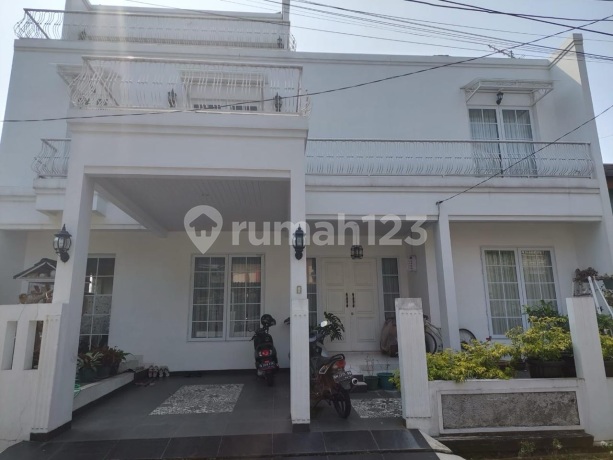 Dijual Rumah Mewah Hunian Keluarga Ideal Bagus Depok Dijual Rumah Mewah Hunian Keluarga Ideal Bagus Depok