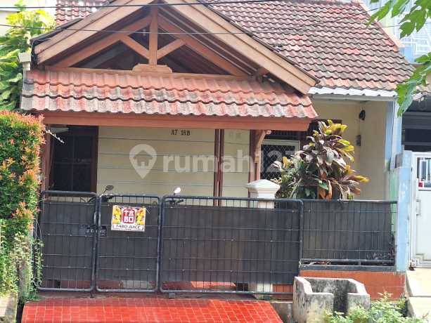 Dijual Rumah Terawat Siap Huni Villa Bintaro Indah