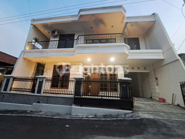 Rumah Mewah 2 Lantai Gombel Permai, View Kota Semarang