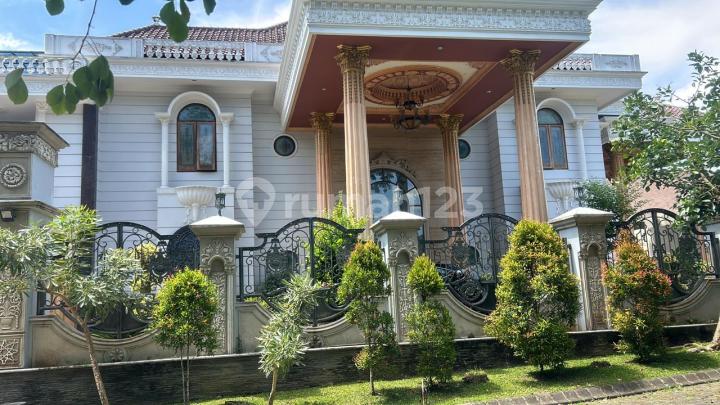 Dijual Cepat Rumah Mewah Cantik di Perumahan Villa Tamara Samarinda Dijual Cepat Rumah Mewah Cantik di Perumahan Villa Tamara Samarinda