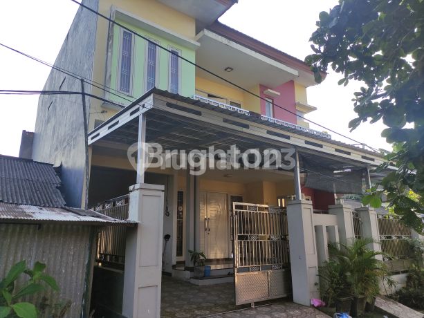 RUMAH MEWAH DAN MURAH 2 LANTAI DI PERUMAHAN BENGKURING KOTA SAMARINDA