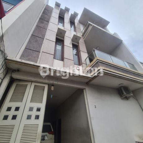 Rumah Mewah Semi Furnished Komplek BNI 46 Angke Jakarta Barat Rumah Mewah Semi Furnished Komplek BNI 46 Angke Jakarta Barat