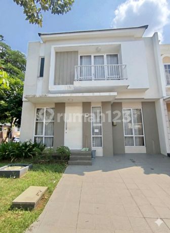 Nice House Near Kariadi Hospital in Paramount Village, Simongan, Manyaran, West Semarang. Nice House Near Kariadi Hospital in Paramount Village, Simongan, Manyaran, West Semarang.