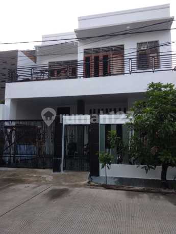 Rumah Bagus Di Komplek Migas 55 Joglo Jakarta Barat Dekat Toll