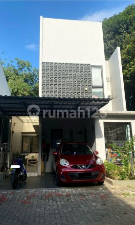 Rumah Di The Akasia Eight Serua Ciputat Dekat Stasiun Sudimara