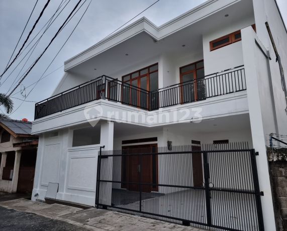 Rumah Bagus Di Komplek Pertamina Pondok Ranji Dekat Stasiun