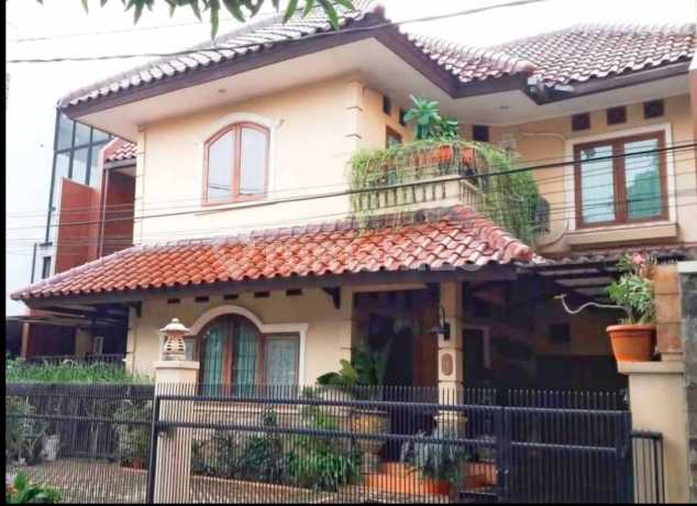 Rumah Mewah Di Jl Delman Bendi Tanah Kusir Dekat Toll Veteran