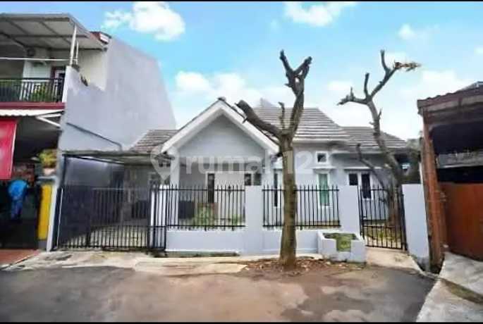 Rumah Tanah Luas Bagus Di Graha Bunga Bintaro Dekat Toll Parigi