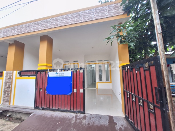 For Sale Cheap House in Alam Pesona Wanajaya Near Schools and Hospital For Sale Cheap House in Alam Pesona Wanajaya Near Schools and Hospital