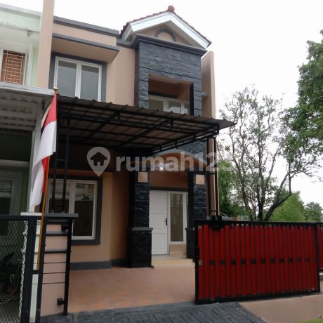 DIJUAL RUMAH DICLUSTER NIRWANA GOLDEN PARK POSISI HOOK CIBINONG