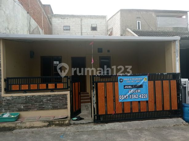 Rumah Bagus SHM di Komplek Manglayang Regency Cileunyi