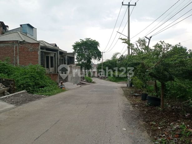 Square Land in Cijambe Ujungberung near Yomart Kosar