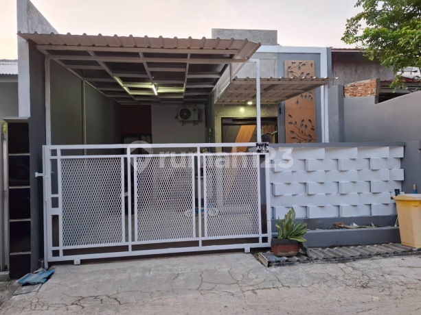 Rumah Sumber Asri Talun Samping The Gardens Talun