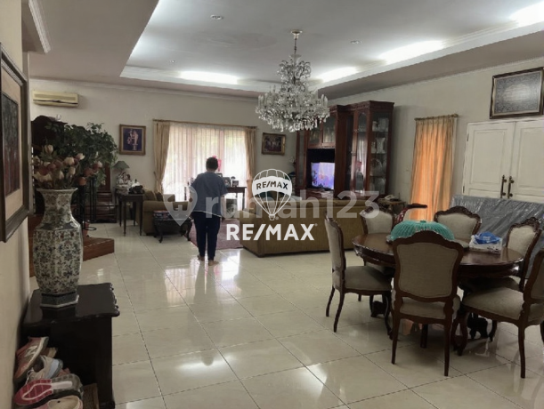 For Sale House in Graha Hijau 2, Ciputat, South Tangerang For Sale House in Graha Hijau 2, Ciputat, South Tangerang