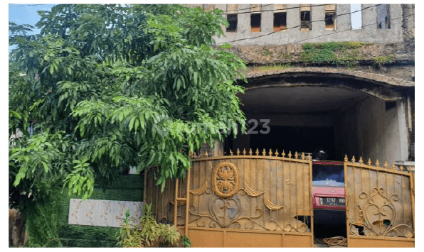 Rumah 2 Lantai Komplek Puri Serpong Tangerang