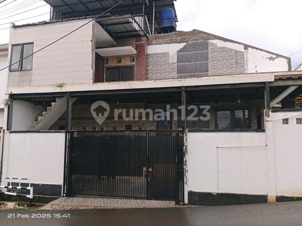 For Sale Quick Move-in Ready House in South Meruya, West Jakarta.