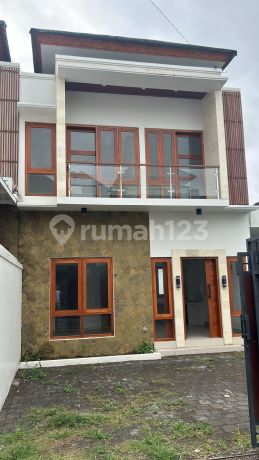 Rumah di Royal Cempaka Residance Nusa Dua